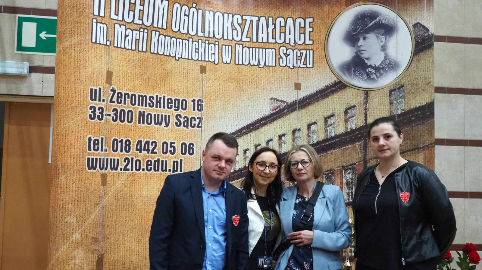 Zdjęcie Targi Szkół 2024 (14)103c4618-505d-48a6-a473-af568fdd8538.jpg w galerii Targi Szkół i Dzień Otwarty w II LO - 11.03.2024 r.